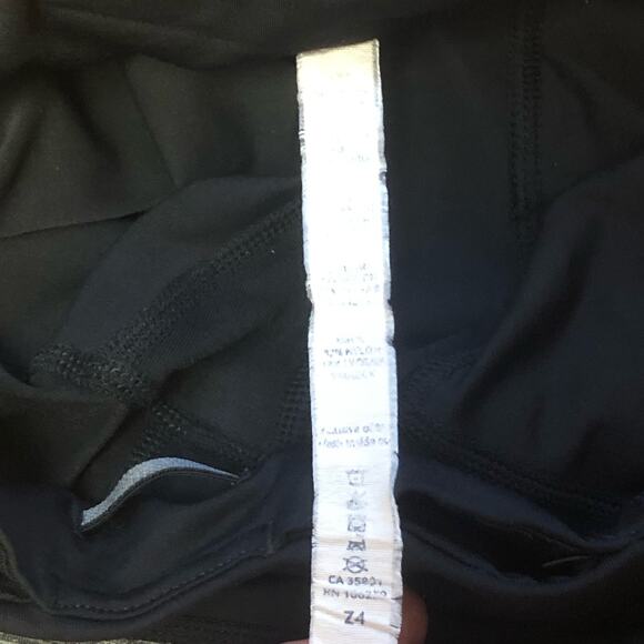 Lululemon Black and Gray Run A Marathon Crop Capri Leggings Size 4 - Picture 16 of 16
